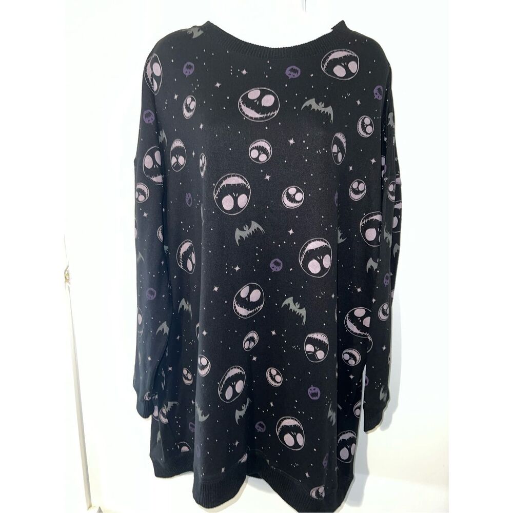 Women’s Disney Nightmare Before Christmas Sweater 2X (18-20) - Picture 2 of 8